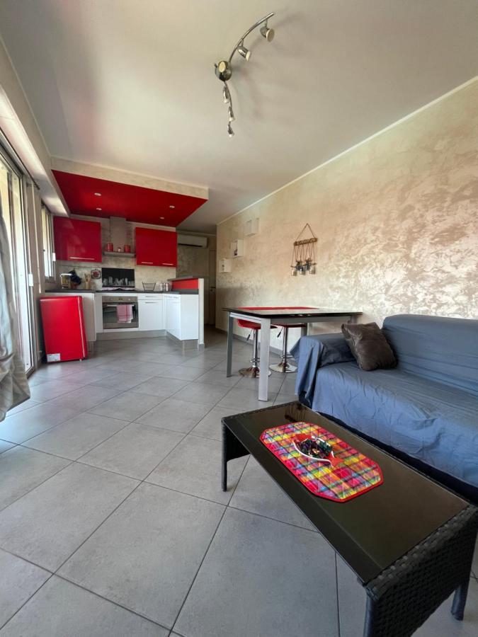 Superbe 2 Pieces Appartement A 5Min De La Mer Free Wifi Et Parking Ница Екстериор снимка